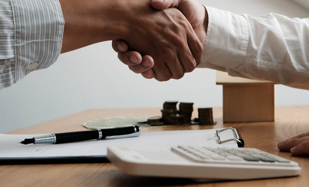 工作半年的员工辞职报告范文